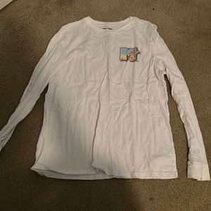 MTV shirt haven’t worn it in 2 years